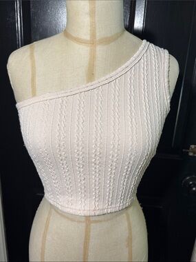 ROMWE One-Shoulder Cream Cable Knit Crop Top